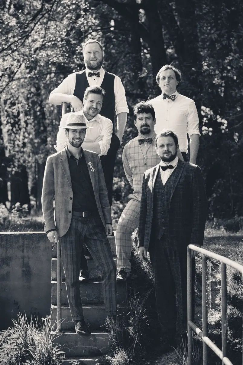 Hudební skupina Tingltangl